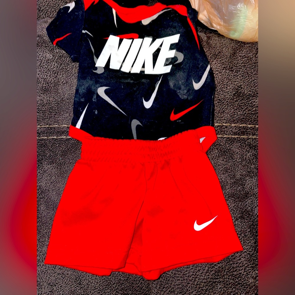 Newborn Nike outfit for boys